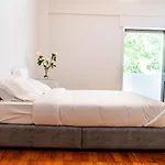 Seaside Elegance And Tranquility: Your Luxurious Getaway B&B *