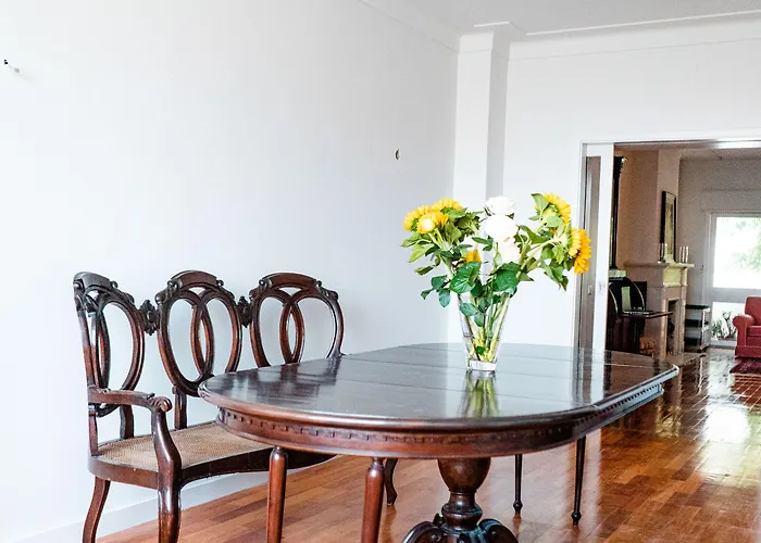 Seaside Elegance And Tranquility: Your Luxurious Getaway * Porto