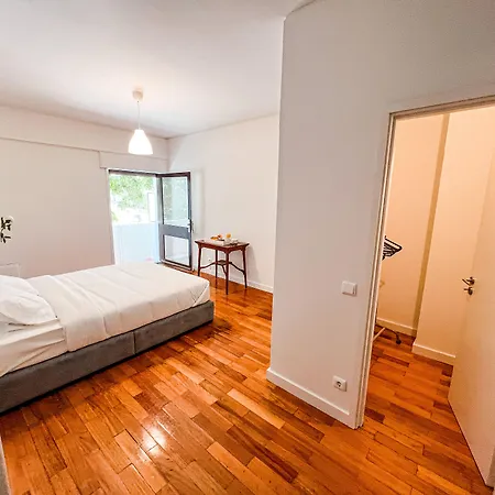 Seaside Elegance And Tranquility: Your Luxurious Getaway Порту