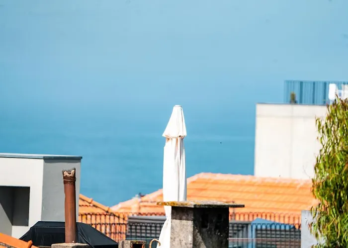 Bed & Breakfast Seaside Elegance And Tranquility: Your Luxurious Getaway