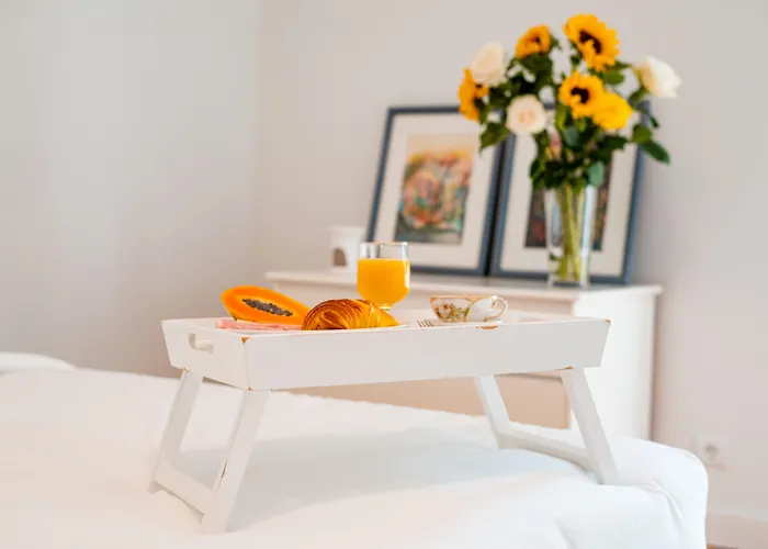 Seaside Elegance And Tranquility: Your Luxurious Getaway