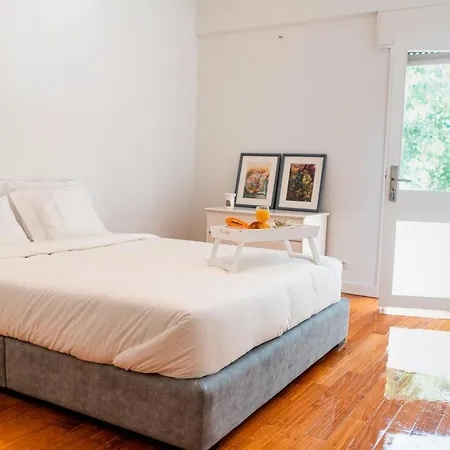 Seaside Elegance And Tranquility: Your Luxurious Getaway Bed & Breakfast