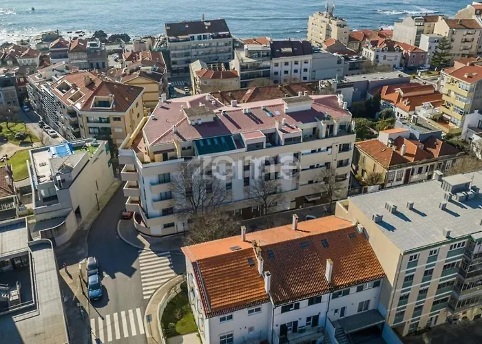 Seaside Elegance And Tranquility: Your Luxurious Getaway Frühstückspension